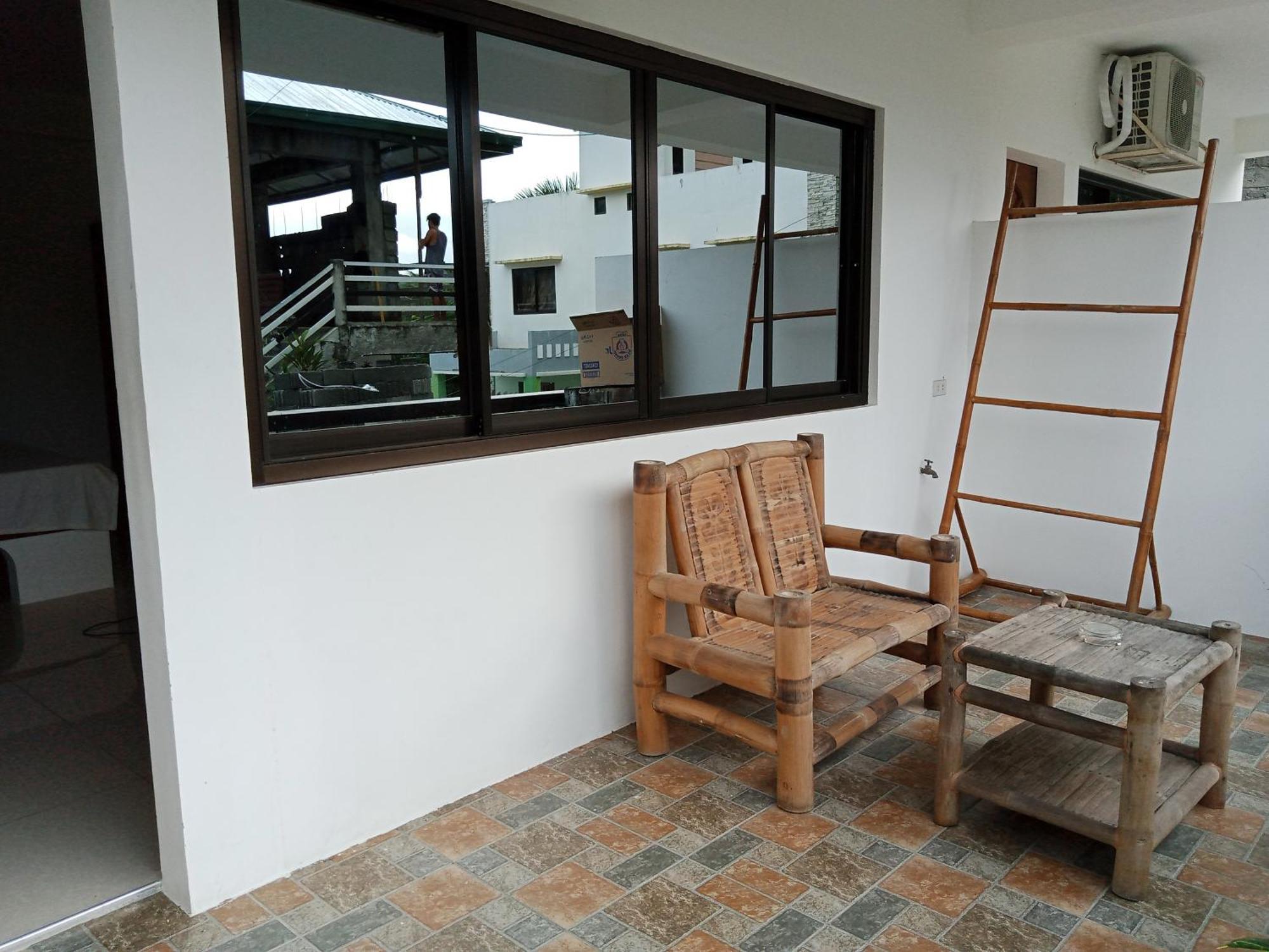 Jalyn'S Resort Sabang Puerto Galera Room photo